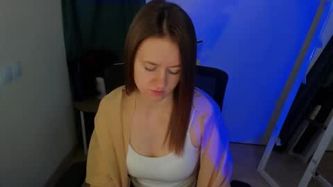 Dana online show from November 2025 07:12:02 PM