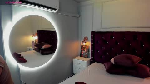 Snapshot of danee_19 chatting on January 2025 11:46:01 AM Daniela online show from January 2025 11:46:01 AM