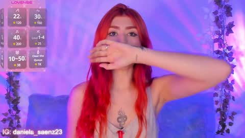 Snapshot of daniela_saenz1 chatting on December 2024 10:11:01 PM Dani Saenz online show from December 2024 10:11:01 PM