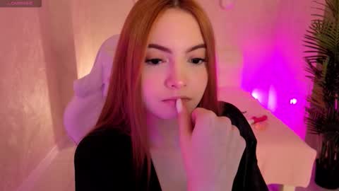 Snapshot of daniela_saules chatting on December 2025 08:51:02 AM Daniela online show from December 2025 08:51:02 AM