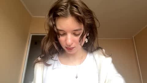 Snapshot of daniellevaulet chatting on November 2025 07:42:01 AM Mia online show from November 2025 07:42:01 AM