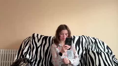 Snapshot of daniellevaulet chatting on November 2025 07:31:02 AM Mia online show from November 2025 07:31:02 AM