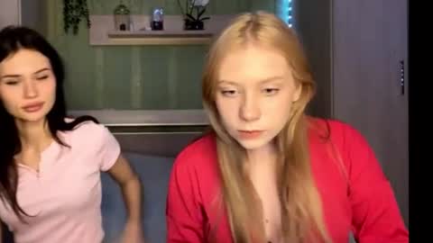 Snapshot of dark_cherie chatting on November 2025 06:52:02 PM dark cherie stacy online show from November 2025 06:52:02 PM