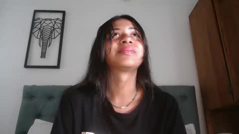 Snapshot of dark_enchantress_ chatting on October 2025 07:11:01 PM Sofia online show from October 2025 07:11:01 PM