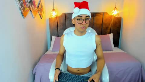 Andrew online show from December 2024 01:36:02 PM