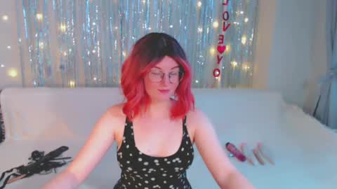 Kelly online show from December 2024 09:17:02 AM