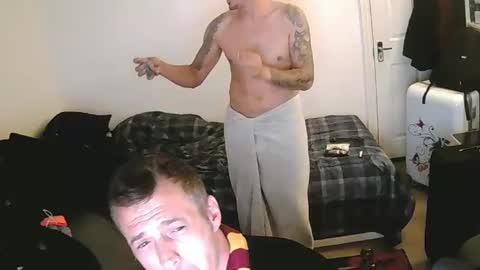 daveandmiki online show from September 2025 02:27:01 AM