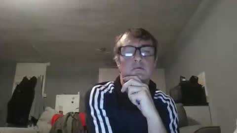 Snapshot of dazzill chatting on November 2025 09:59:02 PM Dazzill online show from November 2025 09:59:02 PM