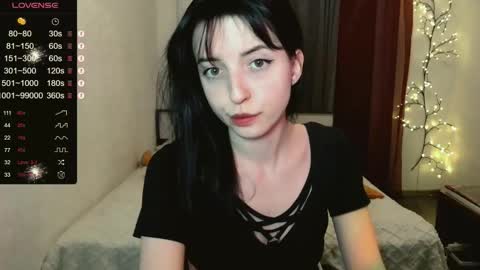 dear_helga online show from September 2025 05:03:01 PM