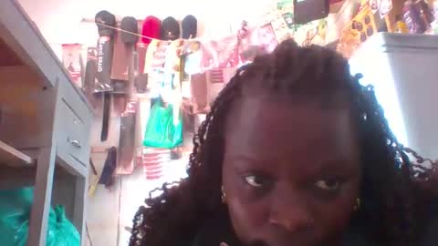 debbyslatter online show from December 2025 09:15:01 AM