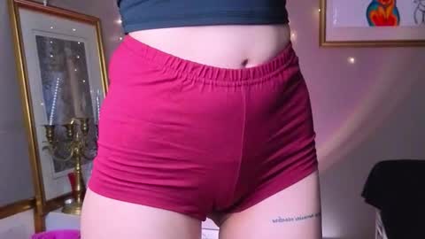 Snapshot of delcieodoherty chatting on November 2025 08:32:01 PM Adla online show from November 2025 08:32:01 PM