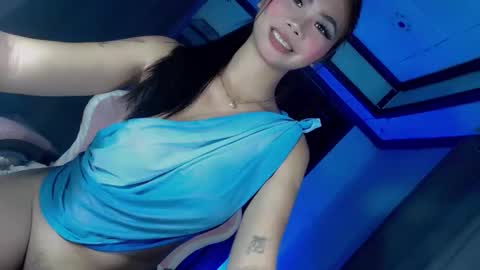 Snapshot of deliciousfaye chatting on November 2025 11:22:02 AM Hello your loving faye 3 online show from November 2025 11:22:02 AM