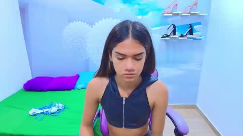 DEMI online show from September 2025 11:24:02 AM