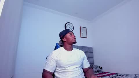 deon jhonson online show from December 2024 09:09:02 PM