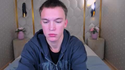 Snapshot of derek_banville chatting on November 2025 01:04:02 PM Derek online show from November 2025 01:04:02 PM