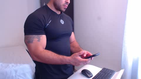 Snapshot of derek_group chatting on December 2024 02:30:02 PM Derek online show from December 2024 02:30:02 PM