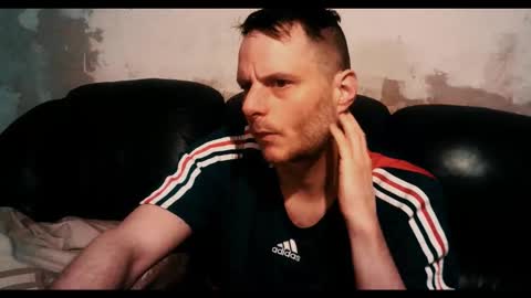 Snapshot of derwixxerausnpott chatting on November 2025 10:42:02 PM derwixxerausnpott online show from November 2025 10:42:02 PM