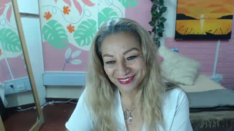 Snapshot of desire_latin chatting on March 2025 03:34:01 PM VALERIA online show from March 2025 03:34:01 PM