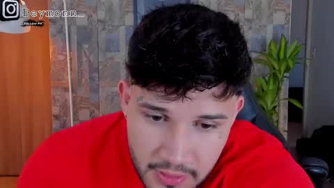 JULIAN online show from October 2025 08:22:01 PM