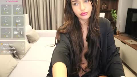 Snapshot of diamondpixie chatting on March 2025 12:00:01 AM Iris online show from March 2025 12:00:01 AM