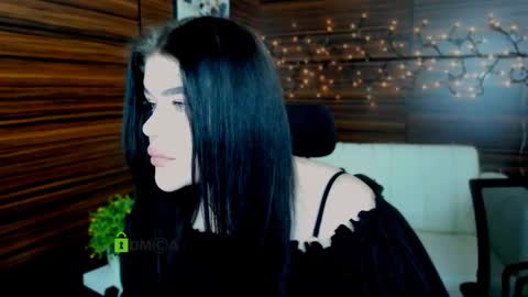 Dilyanude in pvt online show from February 2025 10:31:01 AM