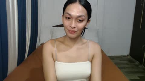 DIVINA online show from January 2025 03:10:02 PM