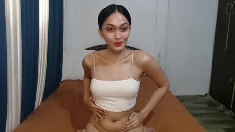DIVINA online show from February 2025 03:34:02 AM