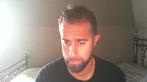 djay15013 online show from September 2025 01:14:02 PM