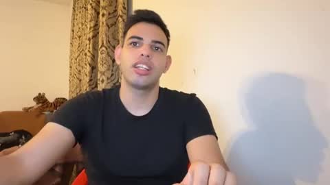 Snapshot of djonson_ chatting on October 2025 05:21:02 PM Djonson online show from October 2025 05:21:02 PM