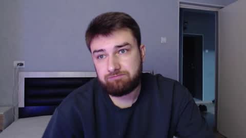 do_you_feel_pain online show from October 2025 01:01:02 PM