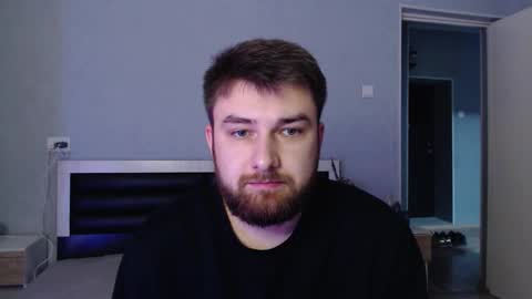 do_you_feel_pain online show from October 2025 09:33:01 PM