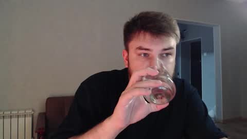 do_you_feel_pain online show from November 2025 12:33:01 PM