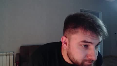 do_you_feel_pain online show from November 2025 07:01:02 PM