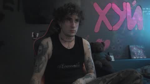 doenits online show from September 2025 06:42:01 PM