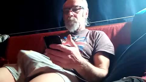 doghouseblue online show from January 2025 04:49:02 PM