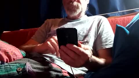 doghouseblue online show from February 2025 03:24:02 PM