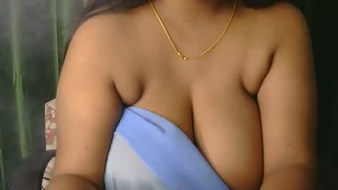 dolly_2 online show from January 2025 08:18:02 AM