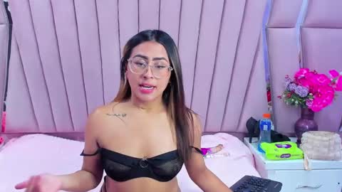 dollyjuicy1 online show from January 2025 04:02:02 AM