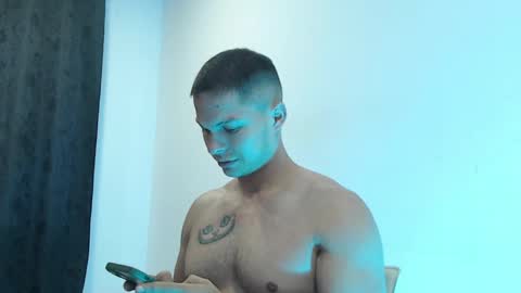 Domimick Crawford online show from February 2025 11:11:02 PM