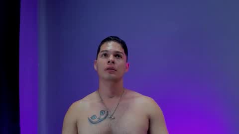 Domimick Crawford online show from September 2025 07:50:02 PM