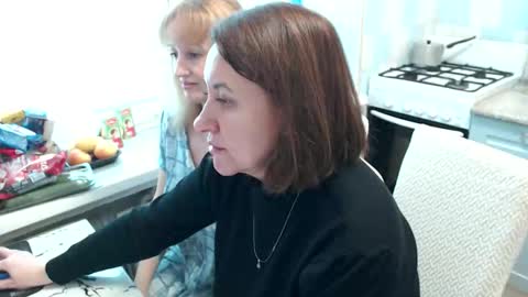 Snapshot of donnamagdalena chatting on November 2025 08:25:01 AM DonnaMagdalena online show from November 2025 08:25:01 AM