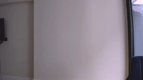 Snapshot of donteatcats_ chatting on November 2025 09:59:01 AM Sam online show from November 2025 09:59:01 AM