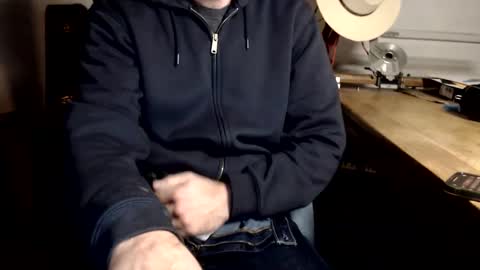 Snapshot of dontworryjustwatch chatting on February 2025 04:29:01 AM dontworryjustwatch online show from February 2025 04:29:01 AM