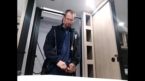 drakefimon online show from November 2025 08:03:01 PM