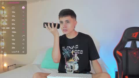 Snapshot of dustinlevine chatting on February 2025 12:39:02 PM Dustin Levy online show from February 2025 12:39:02 PM