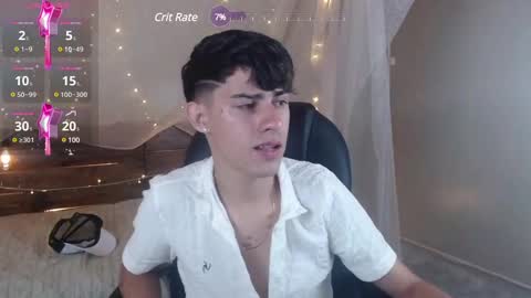 dyla_n18_ online show from January 2025 11:24:01 PM