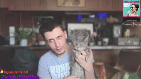 Dylan Daniel 7.8 online show from January 2025 08:48:01 PM