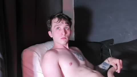 Snapshot of dylanwhite23 chatting on November 2025 04:37:01 AM ---DYLAN--- online show from November 2025 04:37:01 AM