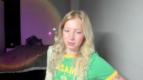 fansly - yourbestbaby online show from February 2025 03:15:01 AM