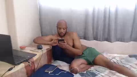 Eatxaxa online show from February 2025 11:05:01 AM